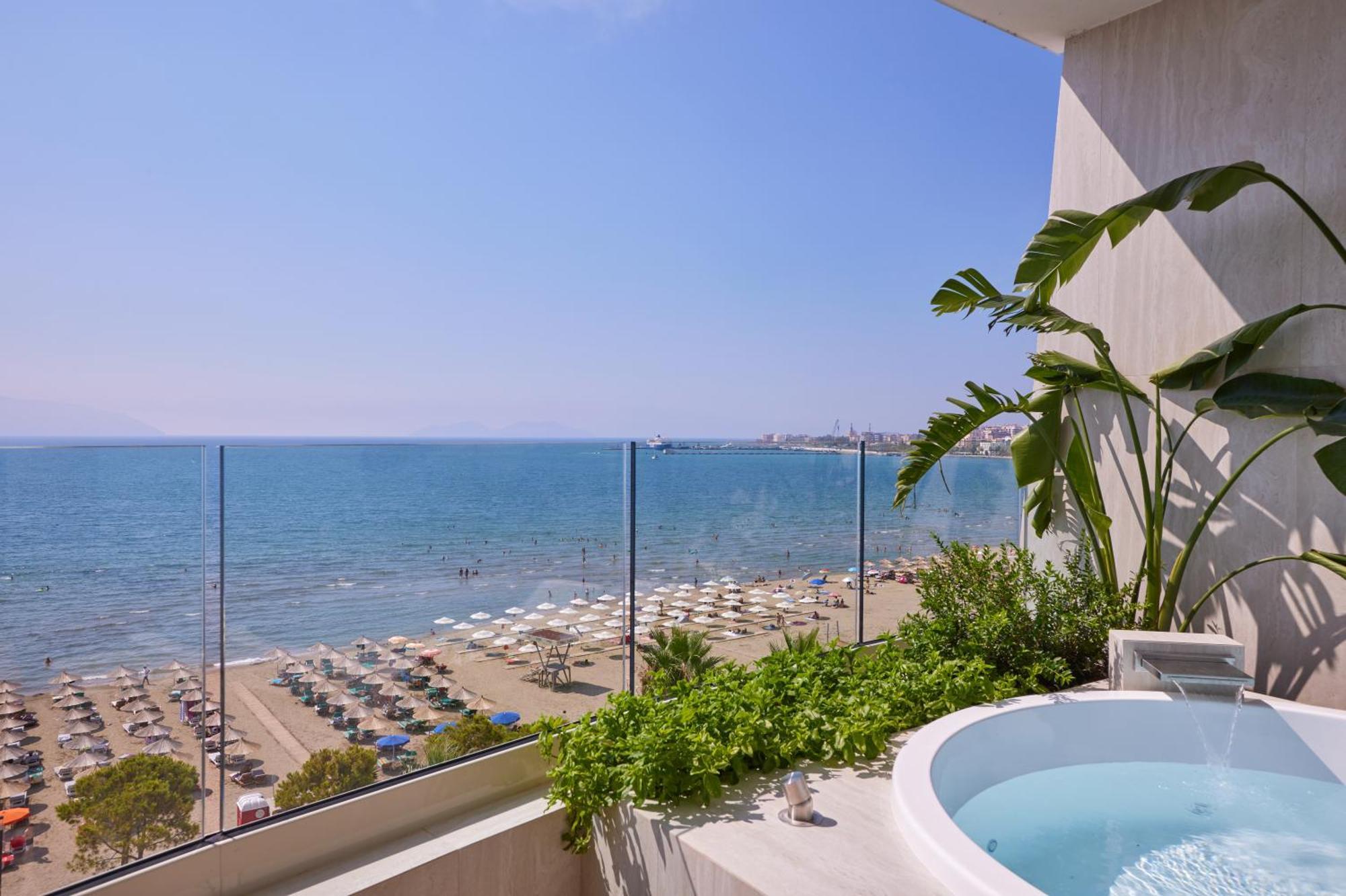 Valis Luxury Hotel Вльора Екстер'єр фото