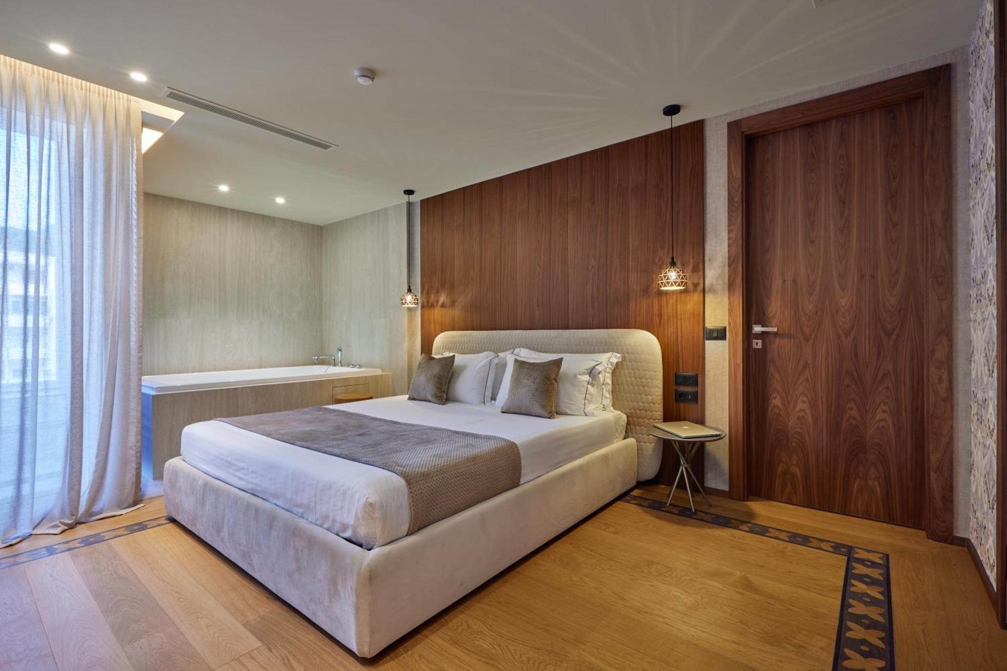 Valis Luxury Hotel Вльора Номер фото