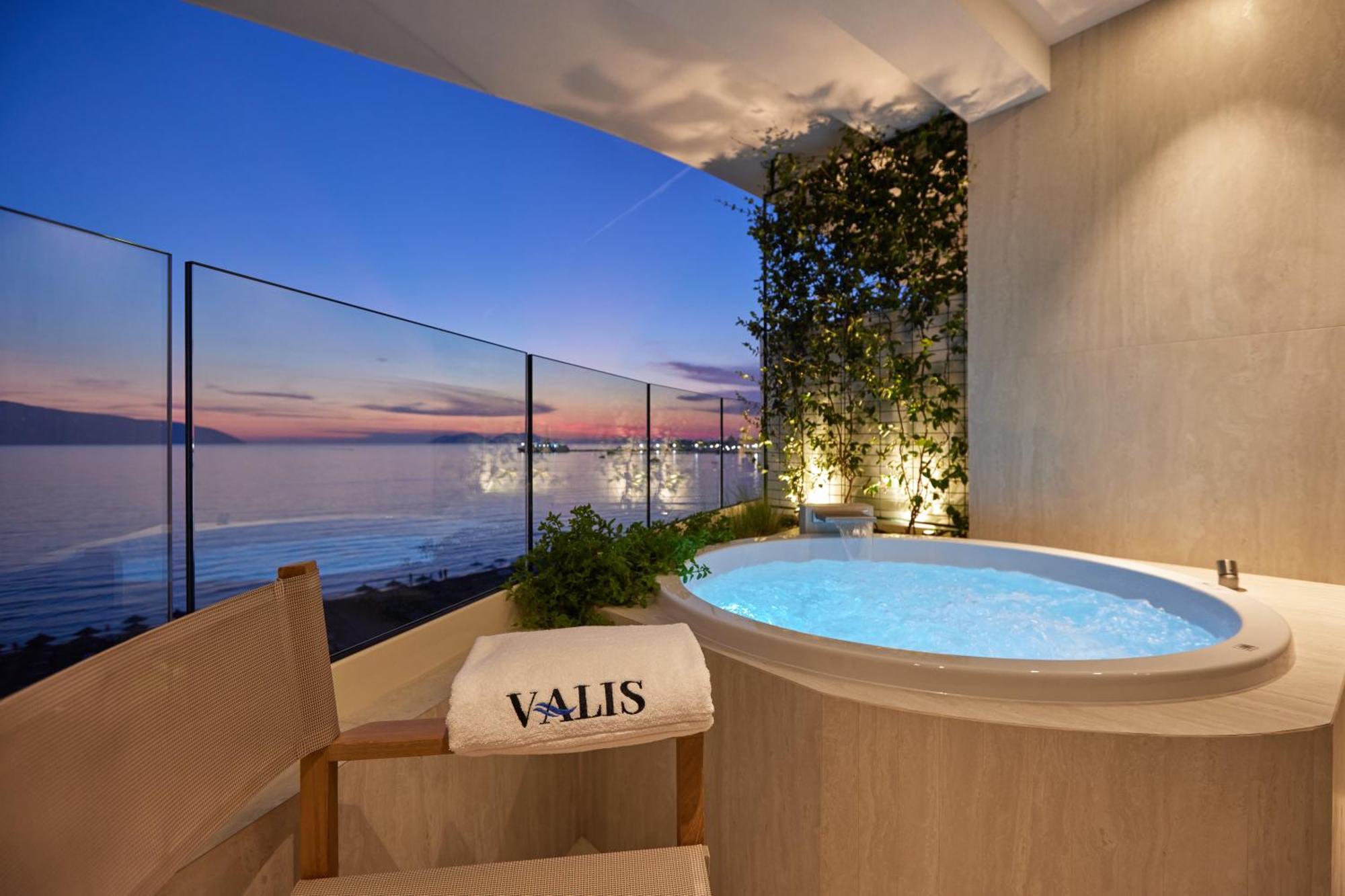 Valis Luxury Hotel Вльора Екстер'єр фото